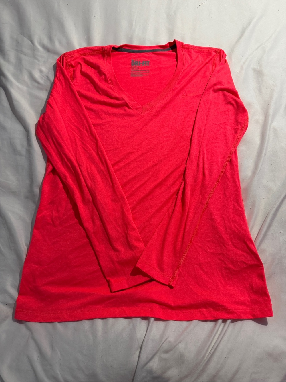 Nike Dri-FIT Neon Coral Pink Long Sleeve V-Neck Workout Running Shirt Large